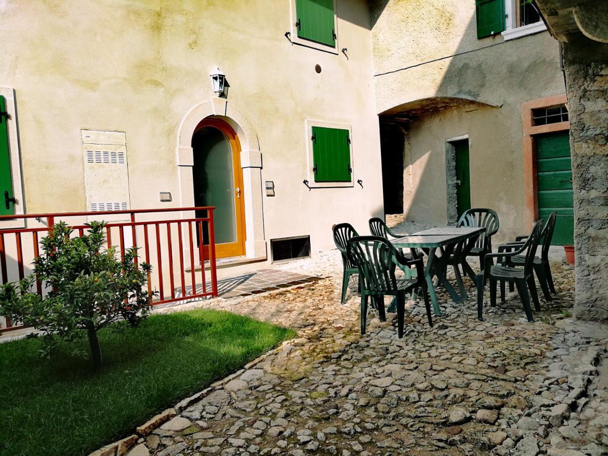 Casa Antico Borgo - Appartamento 1 Assenza di Brenzone Exterior photo